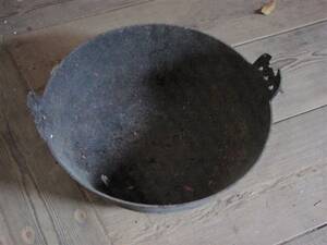 母ちゃんの田舎料理レシピ：きゃらぶき、実際に使っていた鉄鍋。